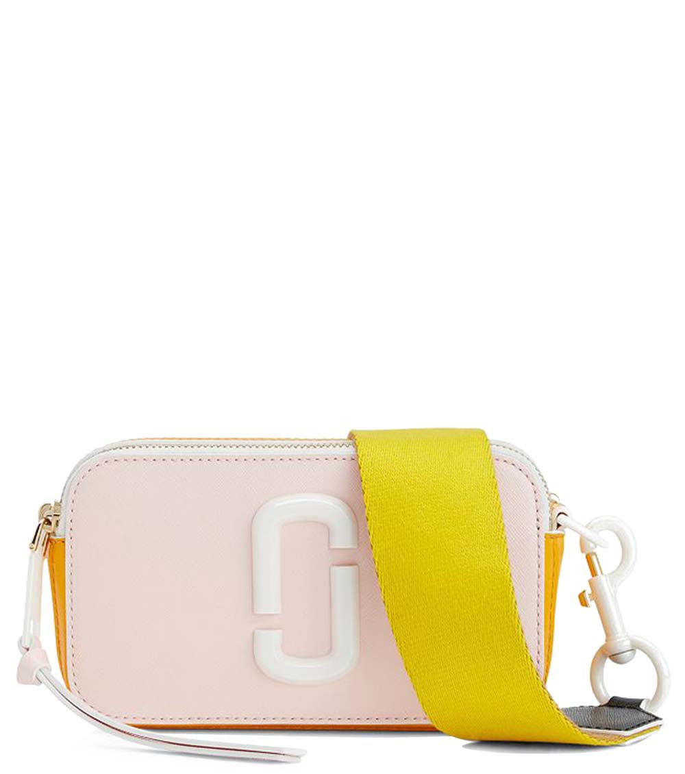 "Marc Jacobs Blush Snapshot Ceramic Small Crossbody Bag for women, featuring a soft blush color with a glossy finish. The bag includes an adjustable strap and the signature logo, making it a chic and versatile accessory for daily use.



